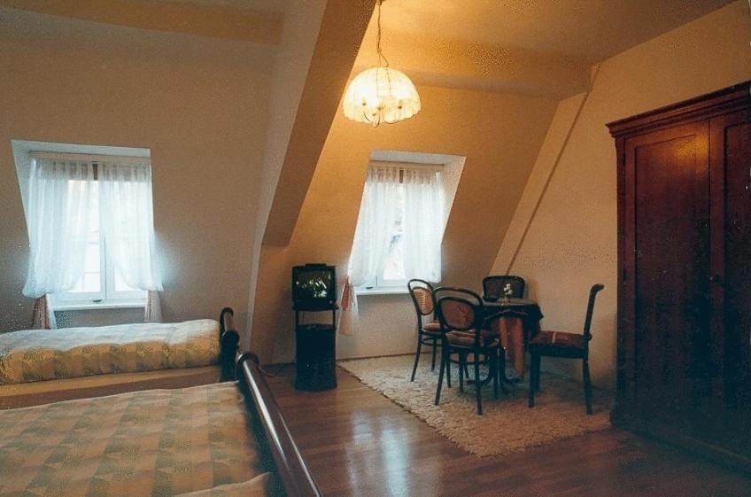 Hotel Zum Pfalzgrafen Heidelberg Room photo