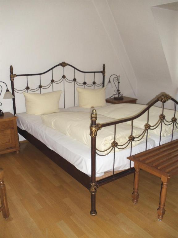Hotel Zum Pfalzgrafen Heidelberg Room photo